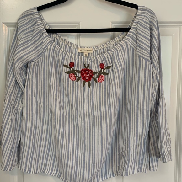 LA Hearts Blouse - Picture 1 of 5